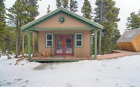 Cozy St Marys Escape Mtn Views, Hot Tub And Sauna